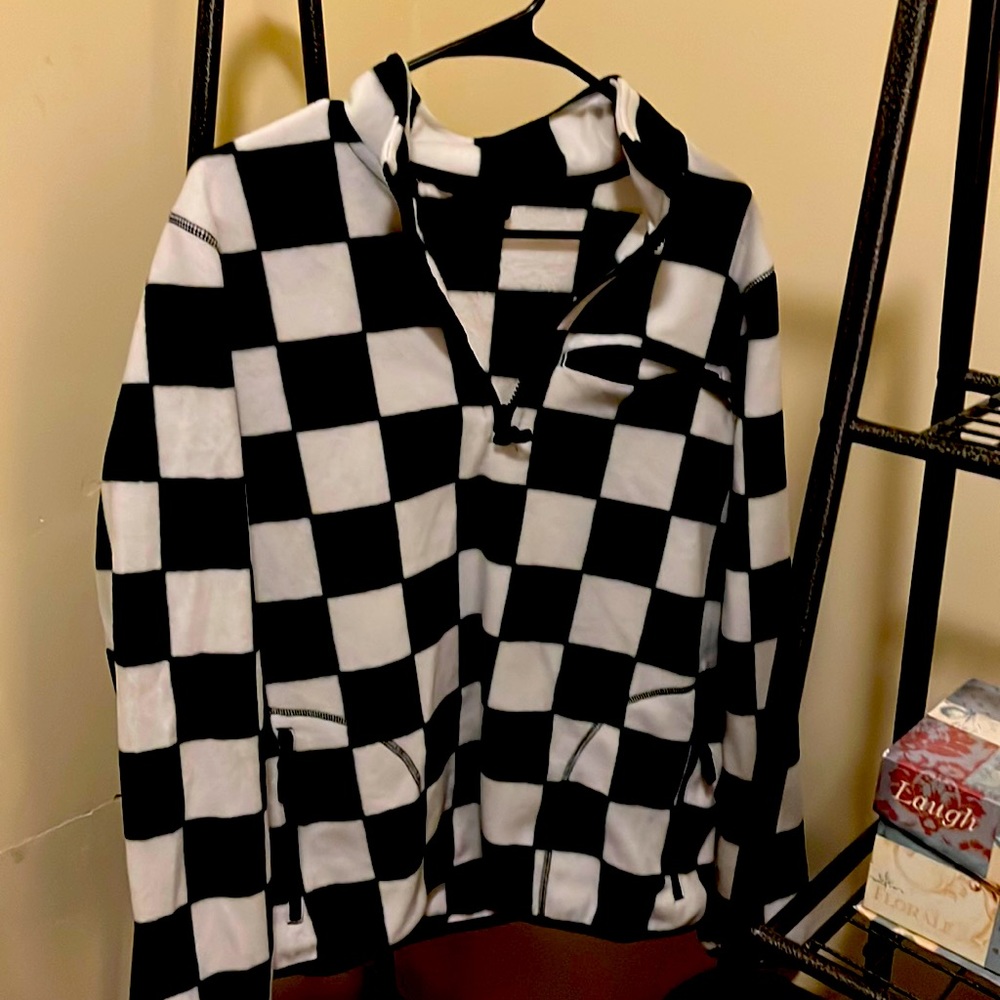 Fleece checkerboard sweater. Empyre. XL. Super cozy half zip.